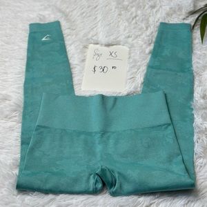 GYMSHARK GREEN CAMO LEGGINGS